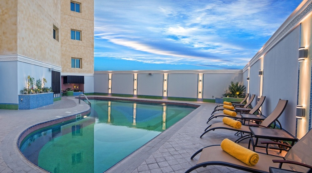 هتل گرند رگال